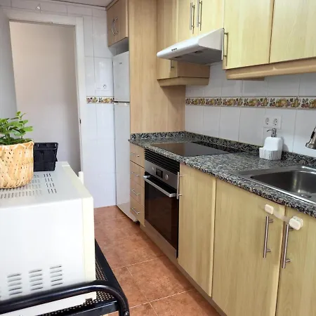 Apartment Spacious And Comfortable With Balcony In *